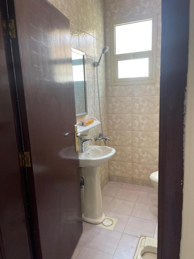 Spacious Apartments At Basla St 3 Mins From King Fahd Stadium Riyadh Exteriör bild