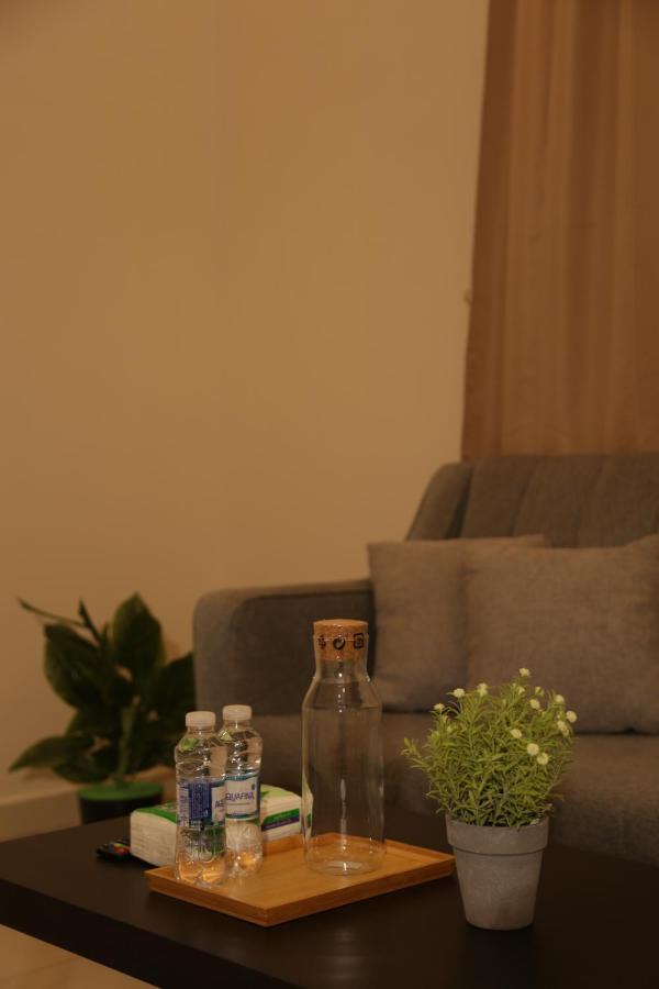 Spacious Apartments At Basla St 3 Mins From King Fahd Stadium Riyadh Exteriör bild