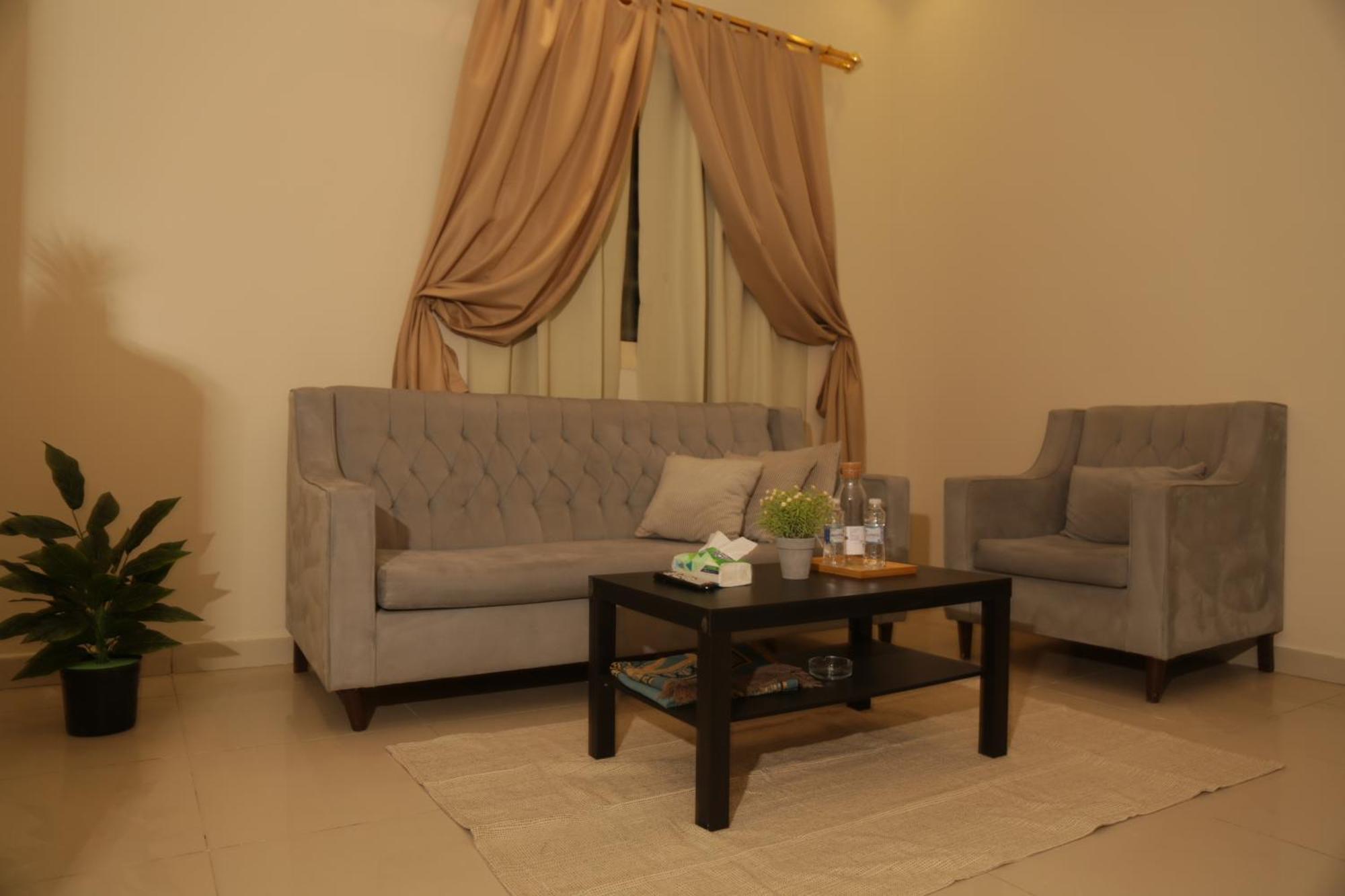 Spacious Apartments At Basla St 3 Mins From King Fahd Stadium Riyadh Exteriör bild